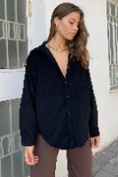 מכופתרת מטאו