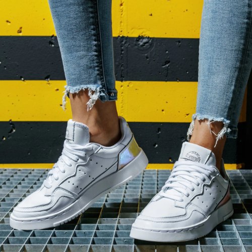 נעלי נשים ADIDAS SUPERCOURT צבע לבן