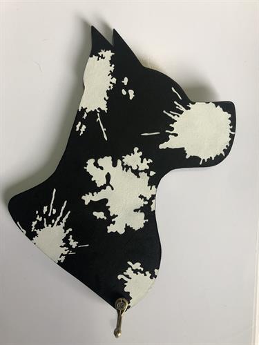 מחזיק מפתחות בצורת ראש של כלב כתמי צבע