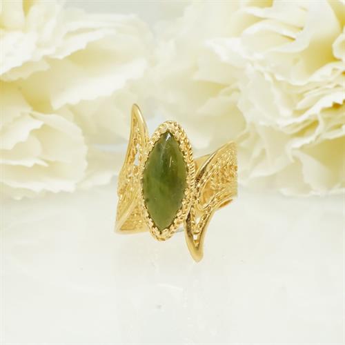 טבעת עם אבן ירוקה אגת מרקיזה