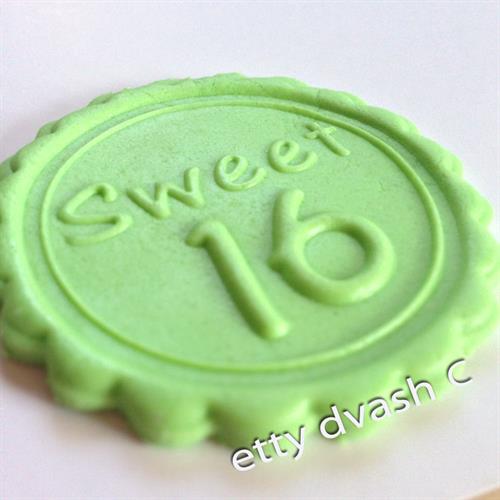 sweet 16 - תבליט