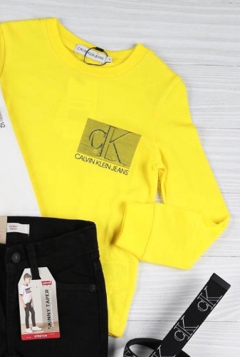 חולצה צהובה ארוכה CALVIN KLEIN- מידות 4Y-16Y
