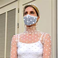 חולצת DOTS לבנה + מסכת DOTS לבנה מתנה