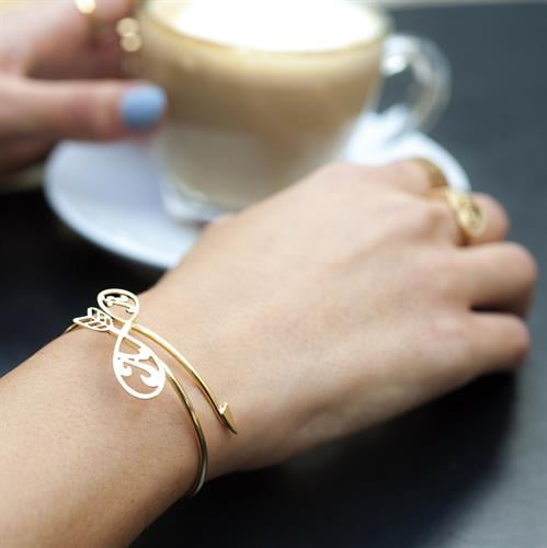 צמיד קשיח אינפיניטי חץ