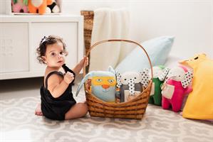 קלארק, בובת ארנב גיבור על