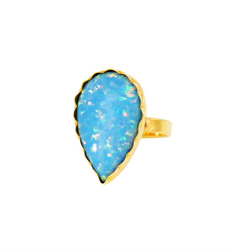 טבעת זהב משובצת באופל כחולה בצורת טיפה