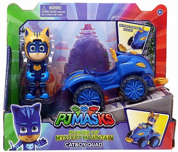 כוח פיג'י- ילד חתול וטרקטורון