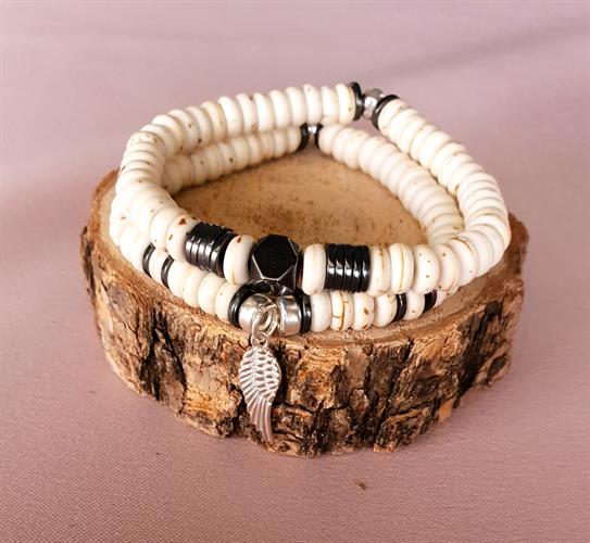 צמיד חרוזים כנף לבן