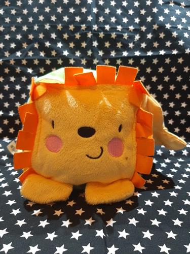 משחק תחושתי קובייה רכה עם דמויות חיות מראה ורישרושים