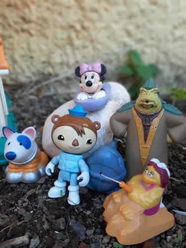 חבורה מתוקה- מיני מאוס,דובון קואלה,יצור חום,כלבלב ובירדי מהחבובוטף