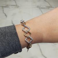 צמיד זהב 14 קראט עם צ'ארמס משובץ זרקונים