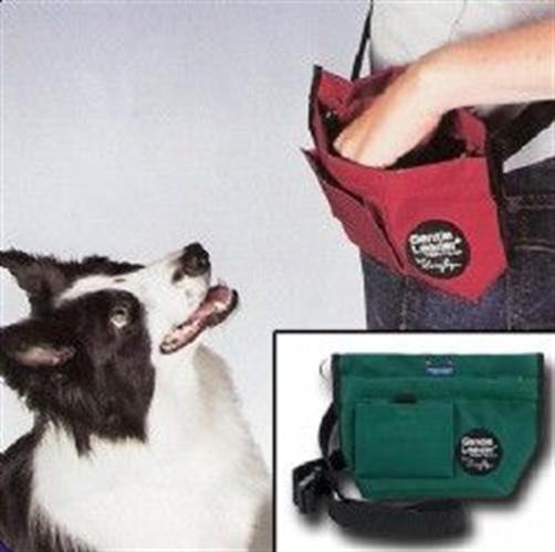 פאוץ לאילוף כלבים