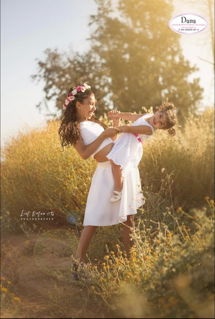 הקולקציה החדשה לראש השנה - דנה מסיקה - עיצובים לבנות