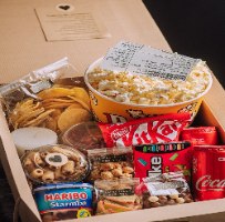 מארז לדייט קולנוע ביתי