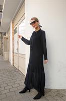 שמלת פליסה BOW - שחור