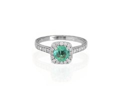 טבעת אמרלד עם יהלומים - טבעת מרובעת - טבעת זהב לבן מרובעת עם אמרלד ירוקה