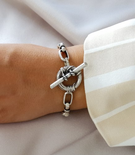 צמיד ג'ניפר