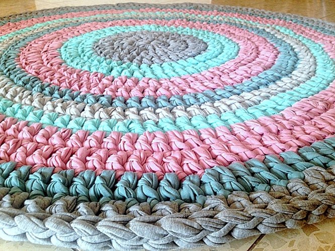 שטיח סרוג, שטיחים סרוגים, שטיחים לחדרי ילדים,שטיח בצבעי יוניסקס, שטיח יוניסקס לחדר ילדים משותף