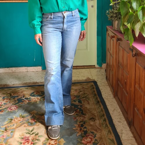 ג'ינס wrangler משופשף מתרחב S/M