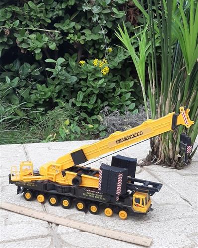 מנוף מתכת צעצוע של מקסיליפט עם מלא פעולות מכאניות.