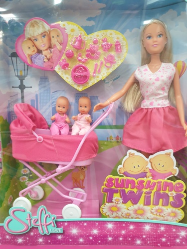 ברבי, עגלה, 2 תינוקות ואביזרים 0605