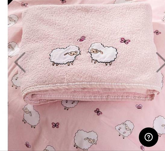 מגבת רחצה לילדים דגם דרימס ורוד מבית ורדינון