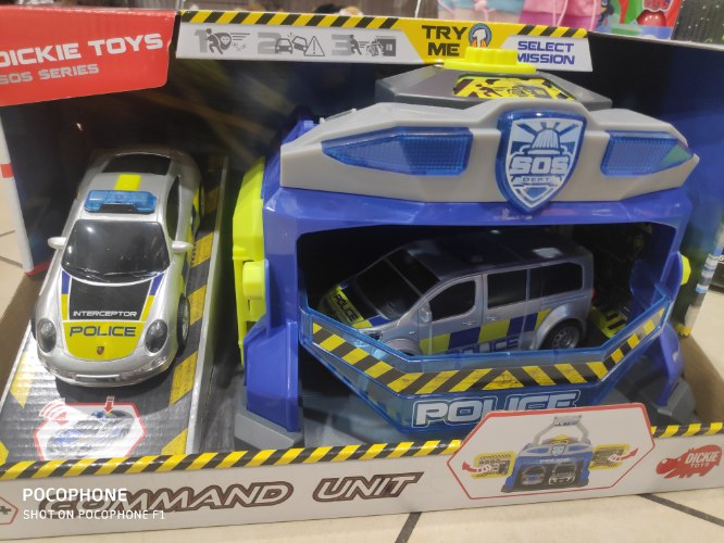 תחנת משטרה קטן