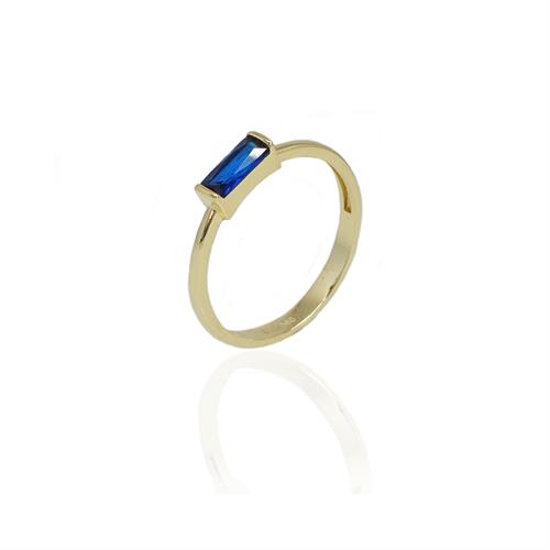 טבעת זהב וזרקון כחולה