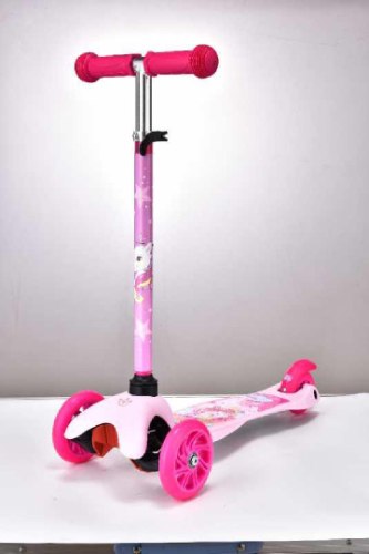 קורקינט 3 גלגלים הפוך חד קרן