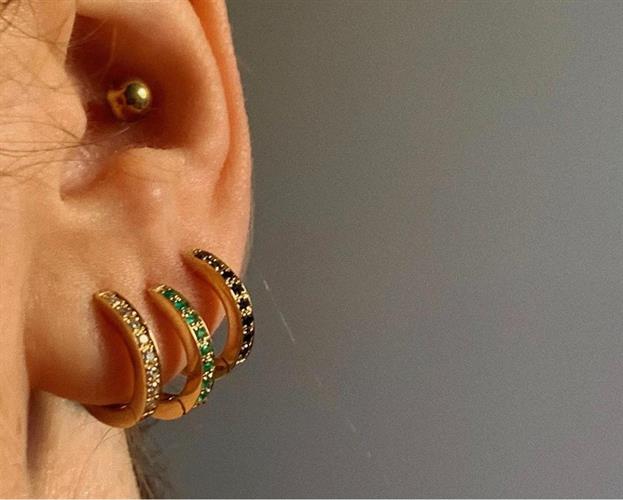 עגיל זהב 14K יהלומים שחורים