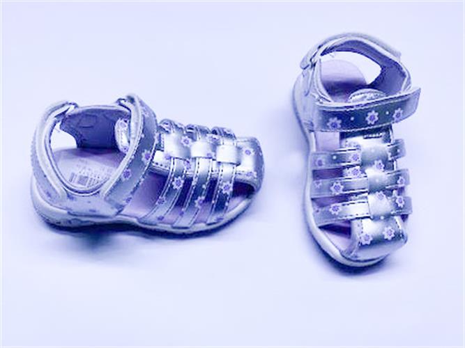 סנדל בנות כסוף עם פרחים