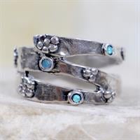 טבעת משובצת אופל GE6132