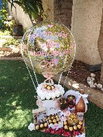 יין & שוקולד & פרחים & כוסות - אלגנטי ויוקרתי