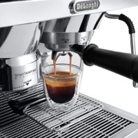 DeLonghi מכונת קפה ידנית חכמה דגם EC9355.M