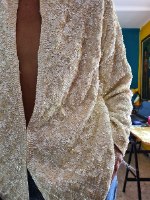 ג'קט פאייטים בצבע שמנת מידה L/XL