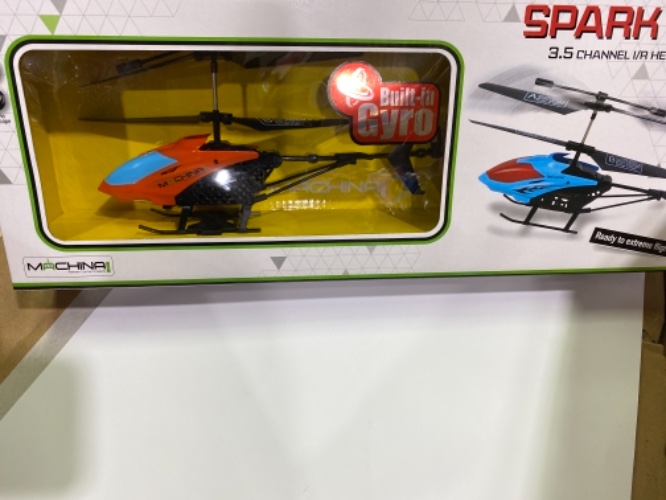 הליקופטר על שלט  spark