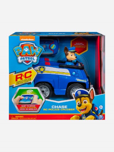 מפרץ ההרפתקאות- צ'ייס מכונית על שלט