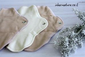 מארז גביעונית MOONCUP +שלוש תחבושות יומיות