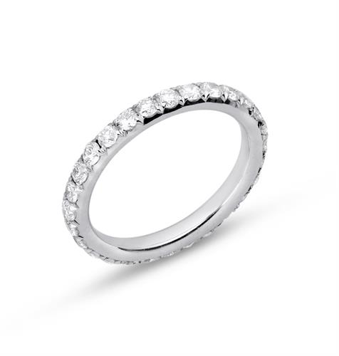 טבעת זהב 18K משובצת יהלומים 1.70 קראט