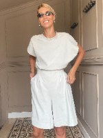 מכנסי CLASSIC קצרים - אבן