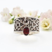 טבעת כסף טהור דגם אתני עם אבן גרנט נופלת R-40