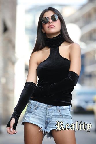 גופיית גולף קטיפה