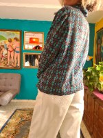 חולצה גאומטרית מכופתרת מידה L