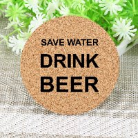 6 תחתיות עגולות שונות על אלכוהול