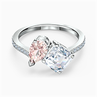 טבעת SWAROVSKI מקולקציית Attract Soul