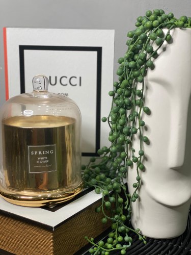 SPRING WHITE FLOWER BELL