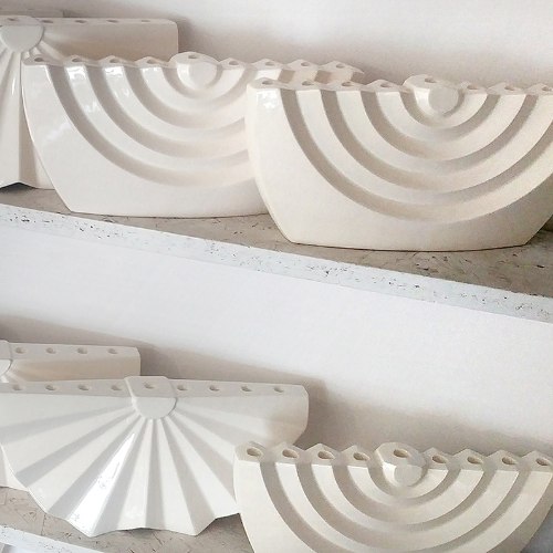 חנוכיה בעיצוב עכשוי, חנוכיה מעוצבת בחצי מחיר - ממדף הועדפים