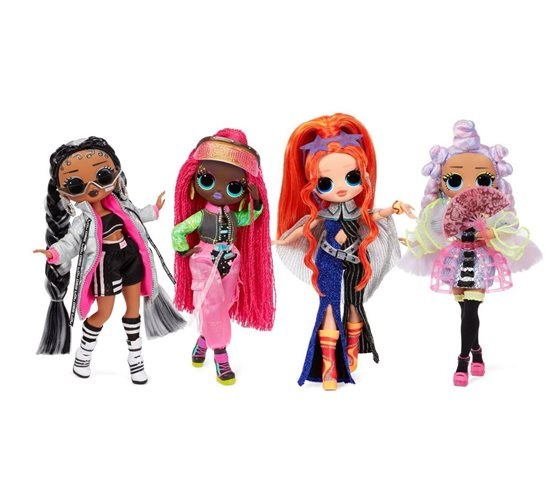 לול omg dance - בובה אופנתית עם 15 הפתעות