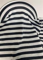 סינר הנקה פטנט - גם סינר הנקה וגם נשכן. 100%  כותנה אורגנית- פסים