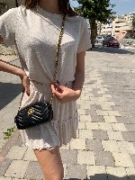 חצאית פשתן גזורה